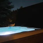 Budzi Nas - Maly Ferienhaus Marcyporeba